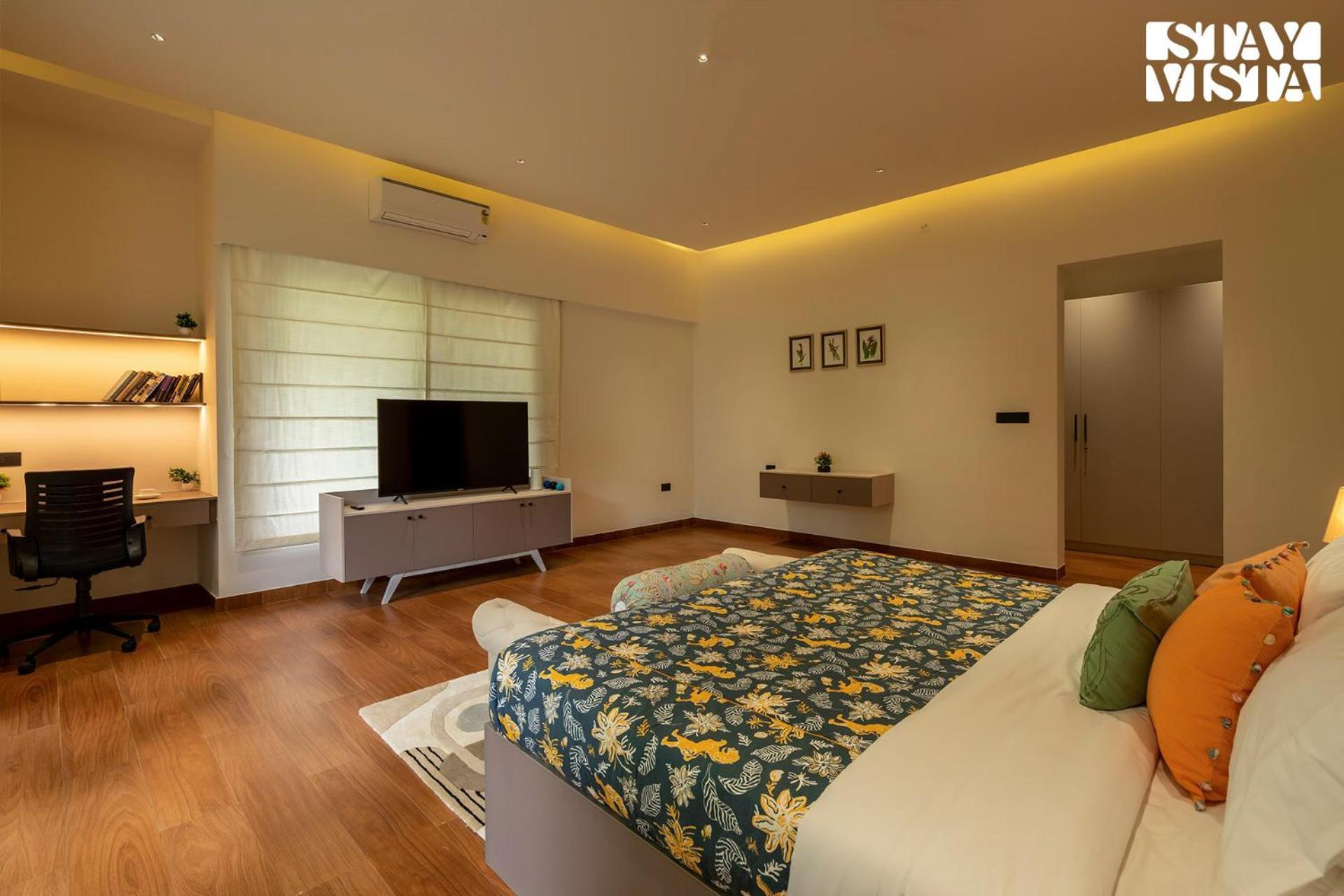 Stayvista At M Villa With Breakfast Included 班加罗尔 外观 照片