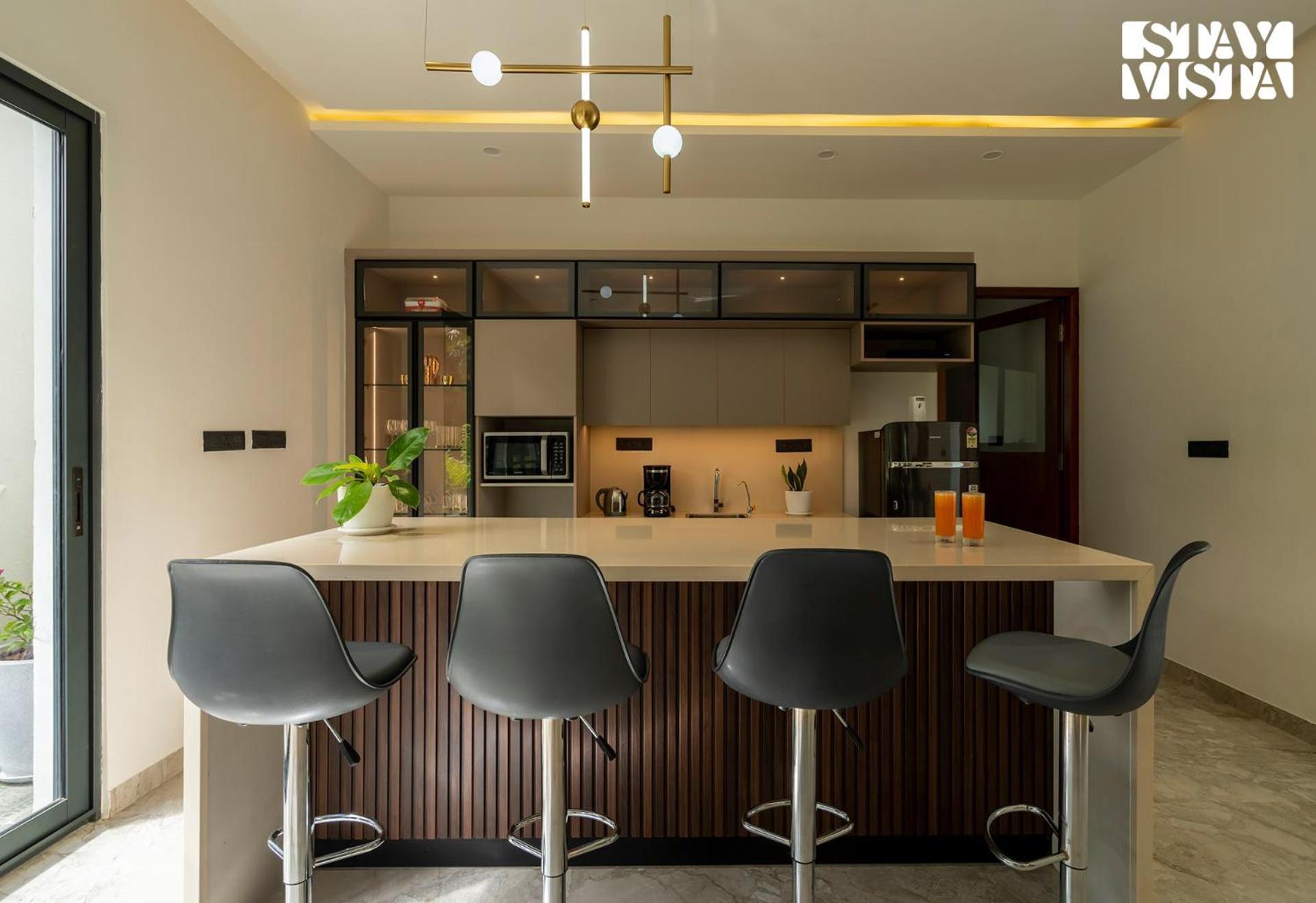Stayvista At M Villa With Breakfast Included 班加罗尔 外观 照片